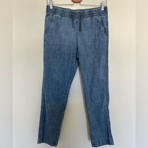 L. L. Bean Women's Pull-On Chinos Mid-Rise Chambray Ankle Pants Size 6 Cotton